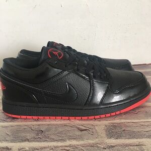 Nike Air Jordan 1 low Men's Black and Red Sneakers